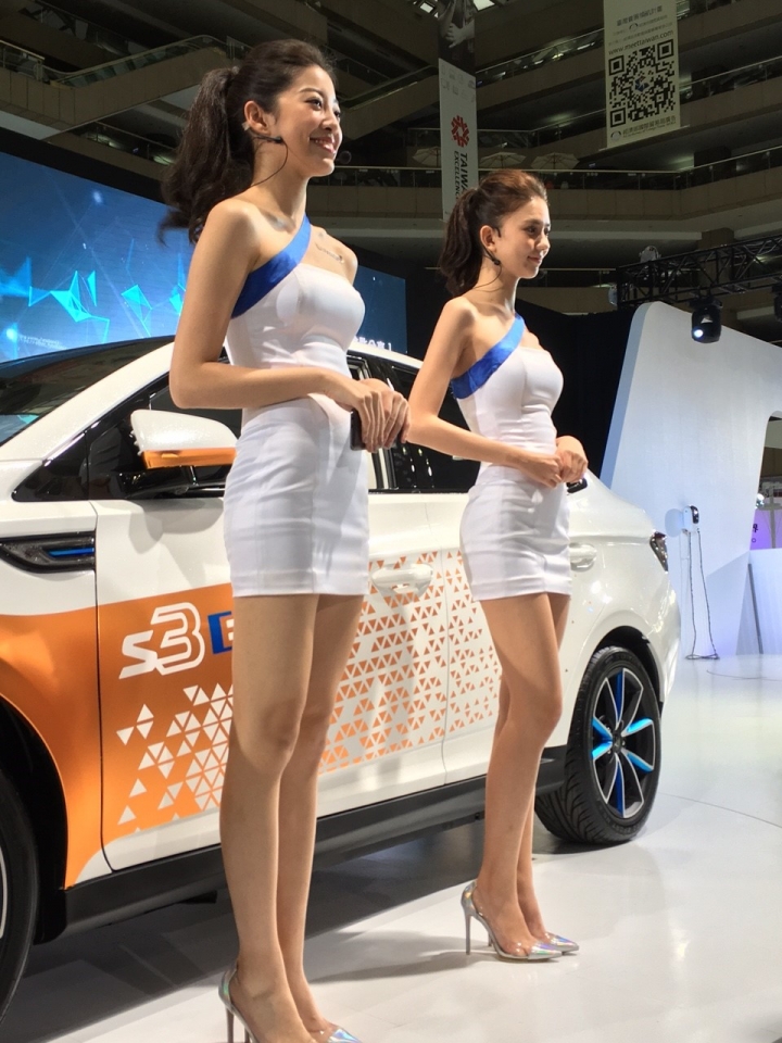 台北車展接力報─妹正、車帥、體驗讚