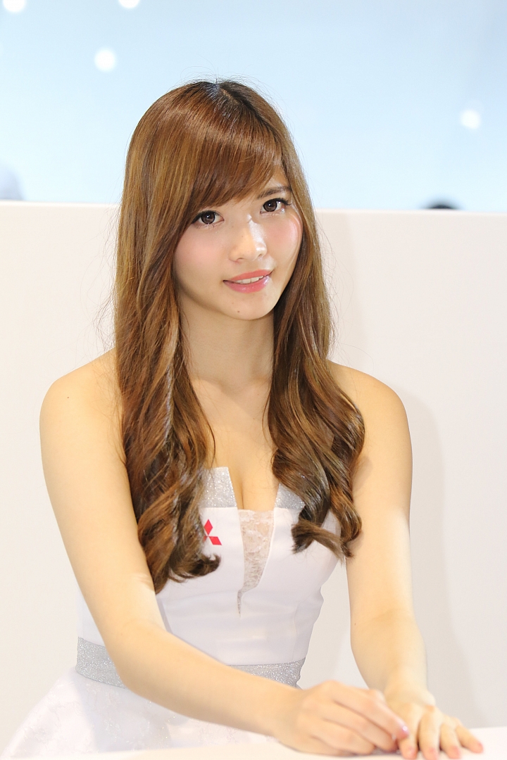 2016世界新車大展(世貿一館)SHOWGIRL照片不專業分享(圖多)