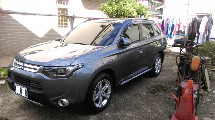 2015 OUTLANDER 4WD經典版 菜單~補12/4牽車照片(內附辣妹進香照).