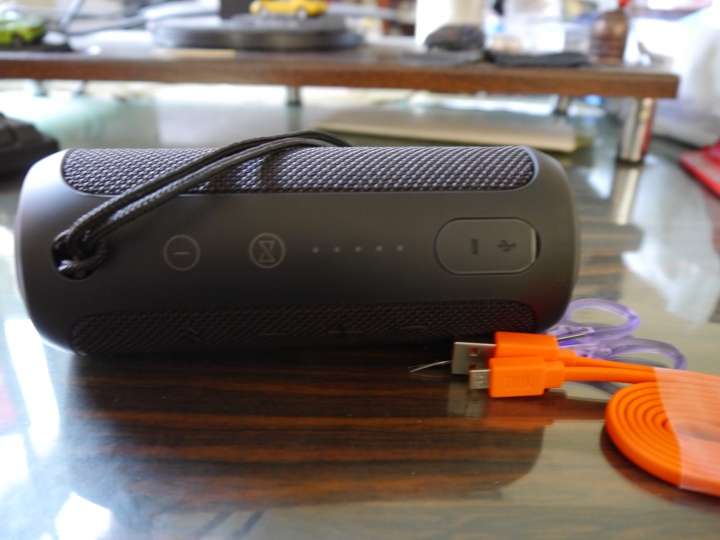 【開箱】JBL FLIP 3 文亂
