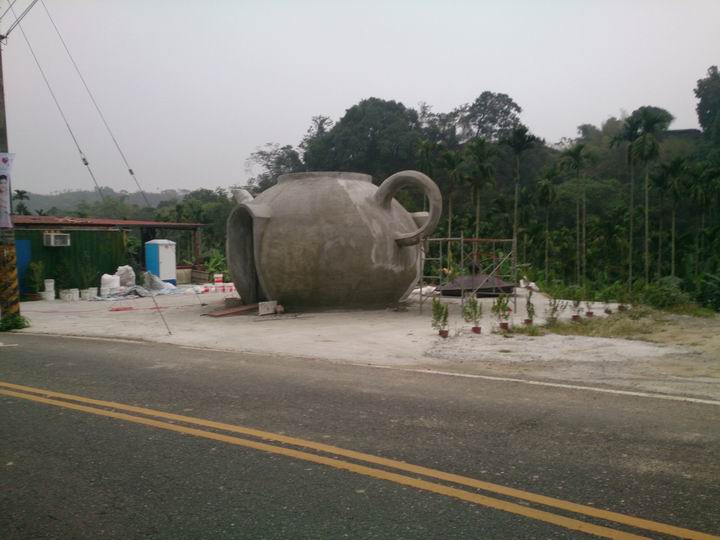 終於空出時間來騎車了………「彰化===竹山八卦茶園」……我是神經病????
