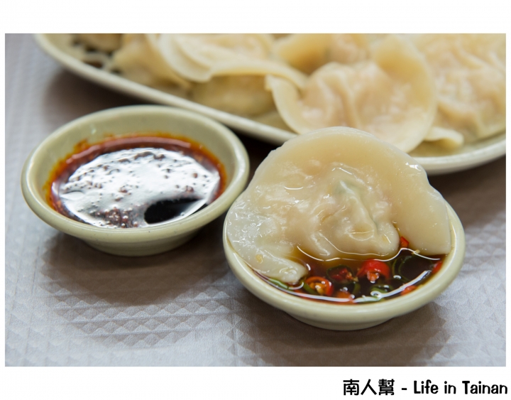 【台南市北區-美食】在地飄香好味道~~鴻源金好吃牛肉麵(原上好吃)