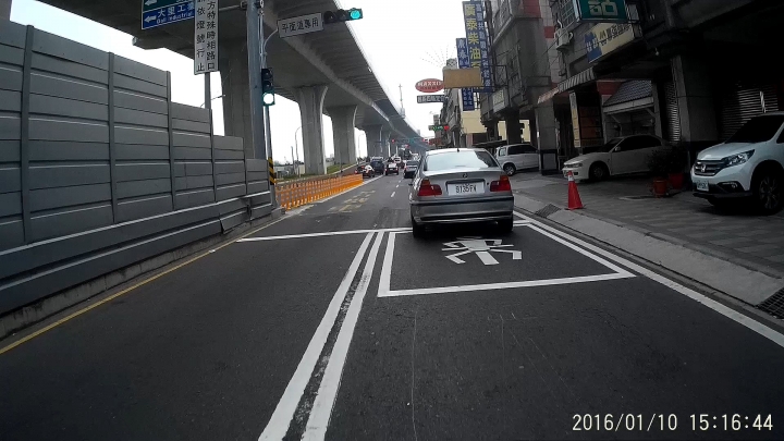 台中市環中東路六段近德芳南路口設置失當改善實例分享