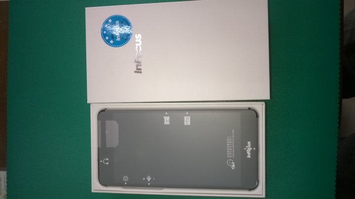 M808開箱分享(買一送一活動)