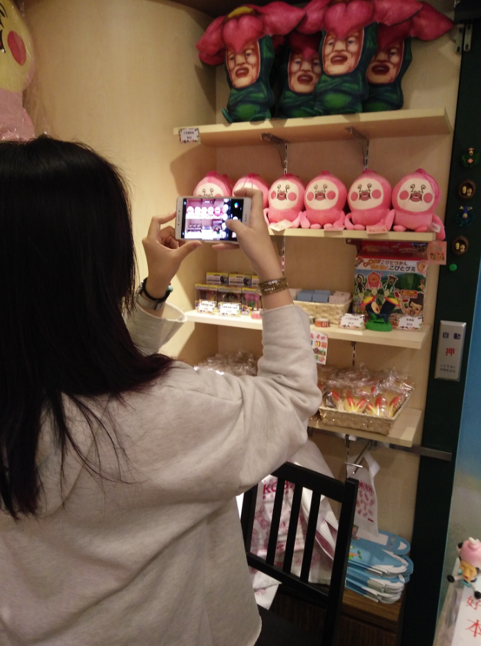 和閨蜜少女心大爆發的~醜比頭餐廳下午茶和hellokitty涮涮鍋