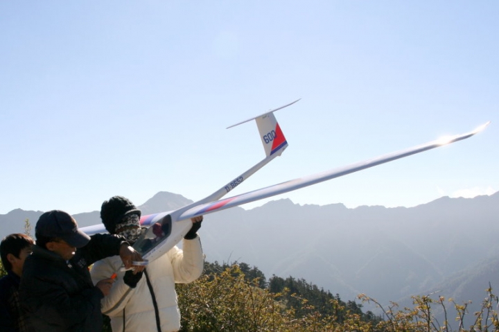 魂牽夢縈的合歡山無動力滑翔機飛行