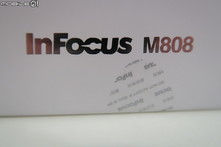 INFOCUS M808 買一送一活動心得分享