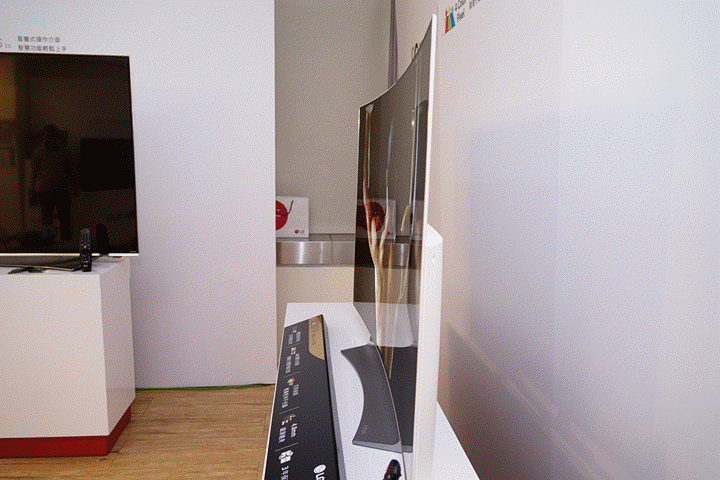 出神入畫-LG OLED TV極黑極致體驗