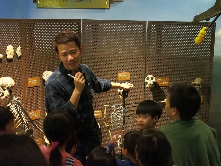 畢生第一次在博物館裡搭帳篷過夜,真難得的體驗 -- 三菱OUTLANDER 露營趣~和恐龍睡一晚 活動心得