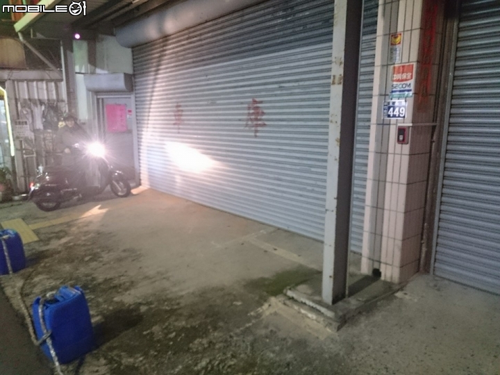 新竹的路霸還真夠多 吃像也很難看