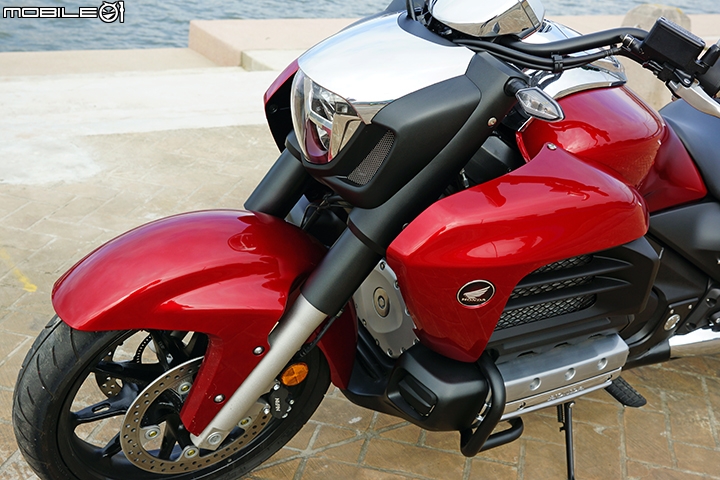 霸氣十足 HONDA GOLDWING F6C