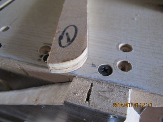個人簡易工程-第62篇- 砂輪機 打磨輔具 治具 (可調整角度) -製作紀錄