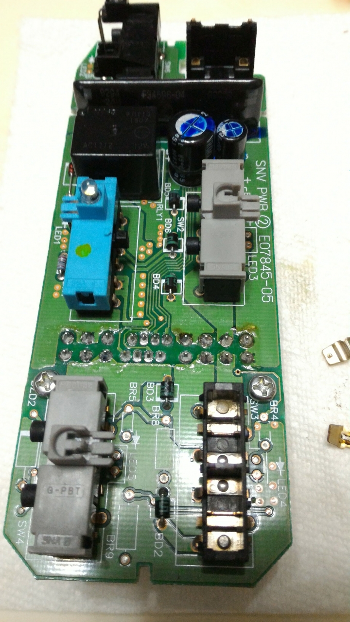 Civic8駕駛座中控及電動窗開關總成清潔DIY