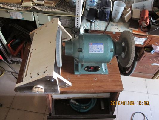 個人簡易工程-第62篇- 砂輪機 打磨輔具 治具 (可調整角度) -製作紀錄