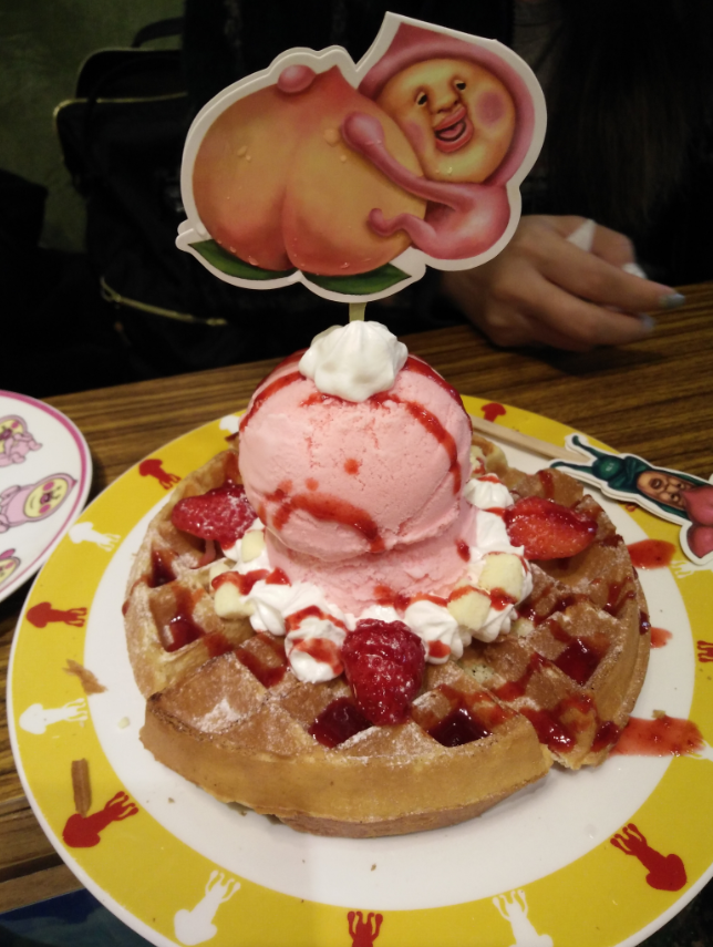 和閨蜜少女心大爆發的~醜比頭餐廳下午茶和hellokitty涮涮鍋