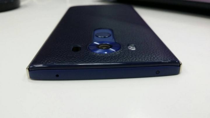 LG V10無線充電 (商家所號稱的真皮湛藍) 背蓋分享 不專業多圖P開箱