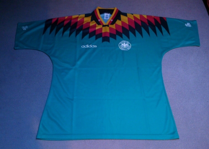 [分享] 1990 ~ 2016 德國國家足球隊球衣 Germany(Deutschland) Football Jersey