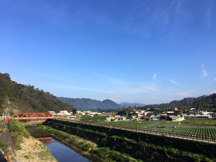 2016新春 元旦~~~我從東勢到苗栗的仙山遊