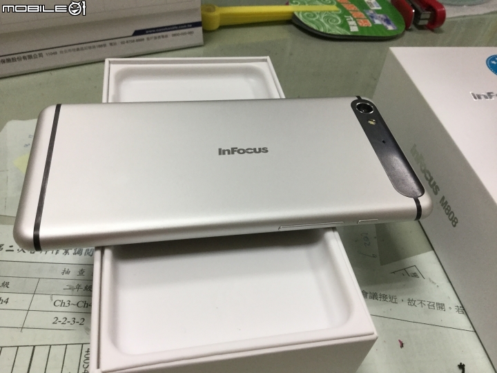 InFocus M808 【就想你.想揪你 買一送一】開箱分享文