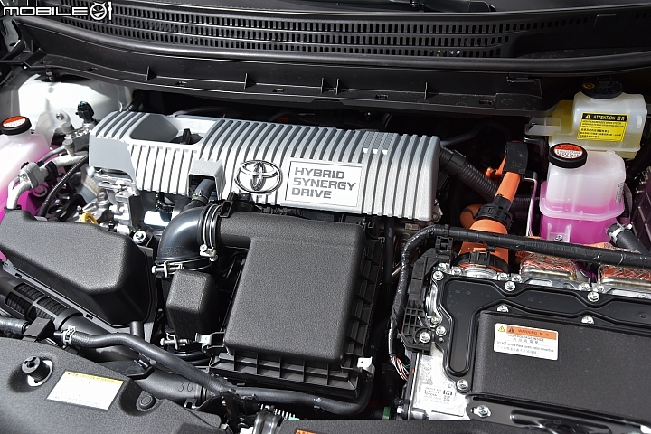 節能價值 七人同享 Toyota Prius α