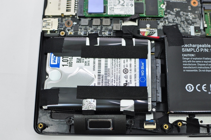 GIGABYTE P34W V5 六代新機開箱分享
