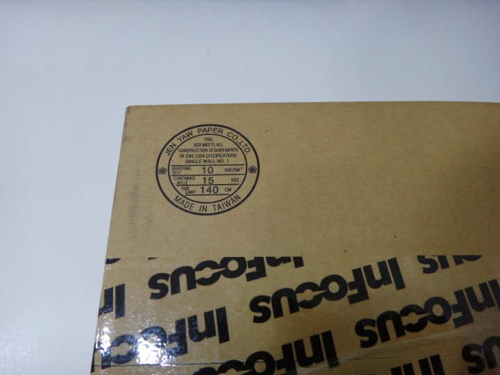 InFocus M808 買一送一活動開箱文