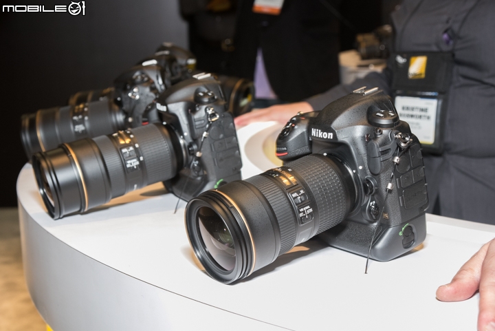 [CES 2016] Nikon, Canon, Sony 展場相機新品速報