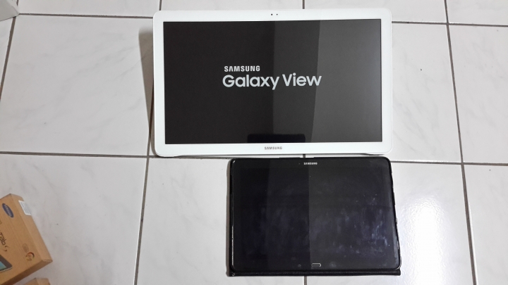 Galaxy view 18.4吋平板簡單開箱