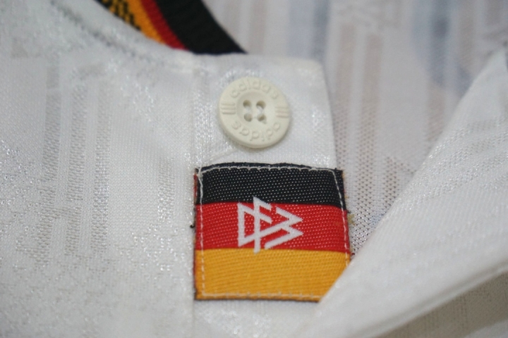 [分享] 1990 ~ 2016 德國國家足球隊球衣 Germany(Deutschland) Football Jersey