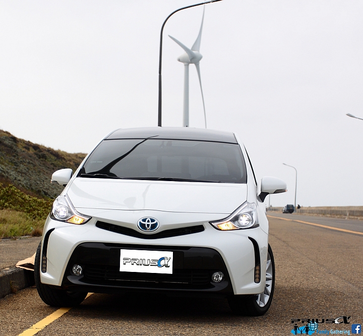 節能與自在的愜意巡航TOYOTA Prius α