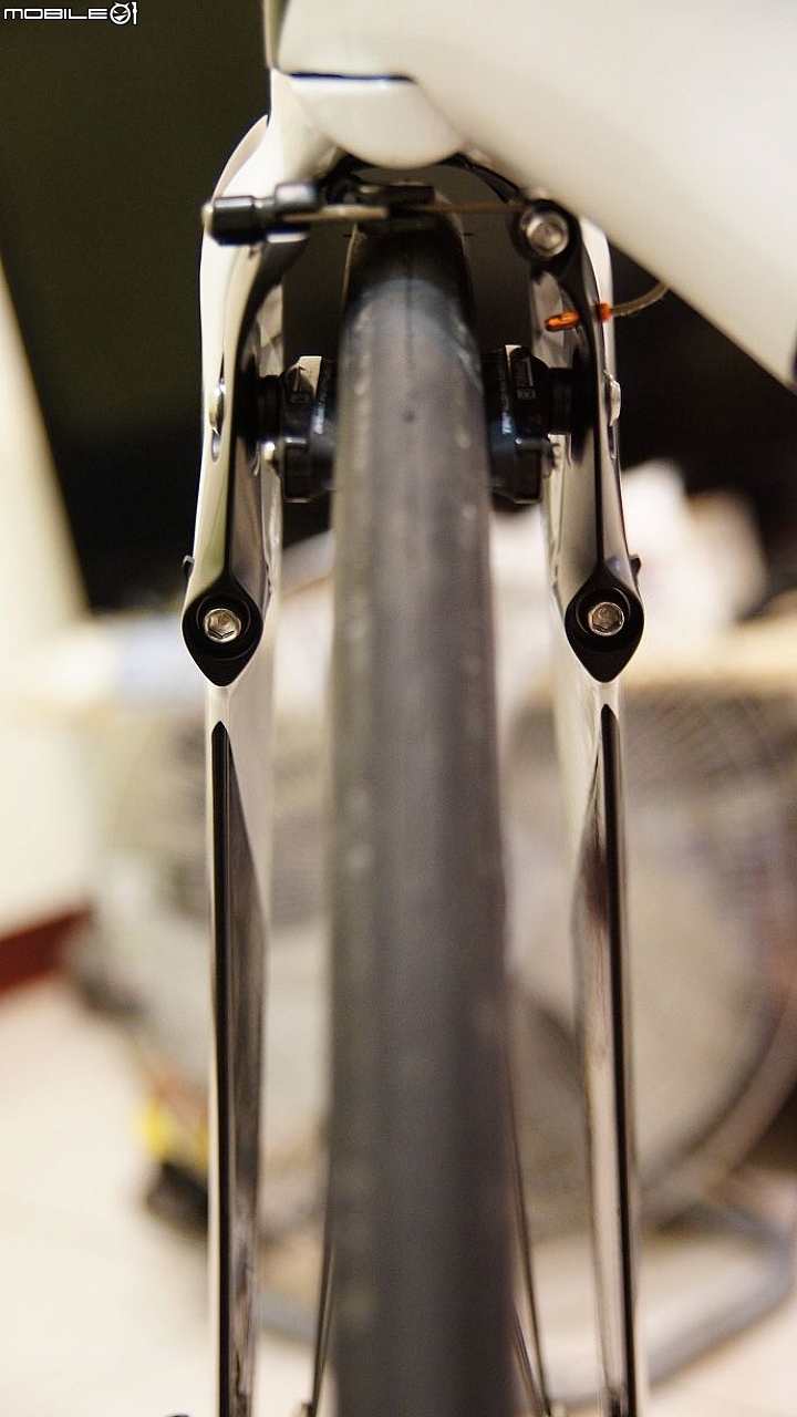 (開箱文)性價比爆表的三鐵車:GIANT TRINITY ADV PRO2 圖多字少