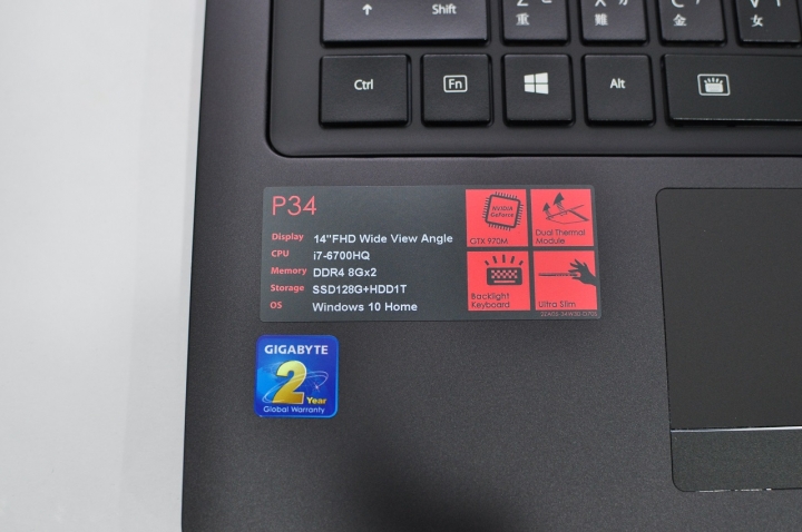 GIGABYTE P34W V5 六代新機開箱分享