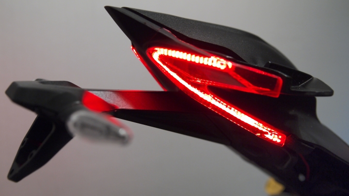 DUCATI 1299 POCHER 1/4 模型+SMD燈