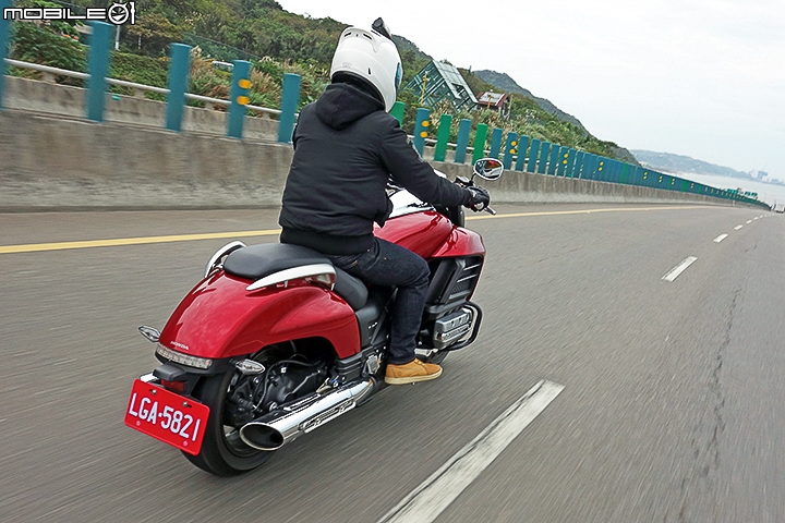 霸氣十足 HONDA GOLDWING F6C