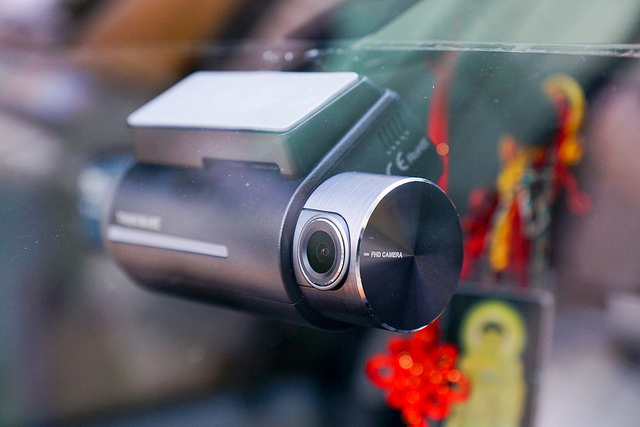 Thinkware Dash CAM F750 雙鏡頭 行車記錄器開箱