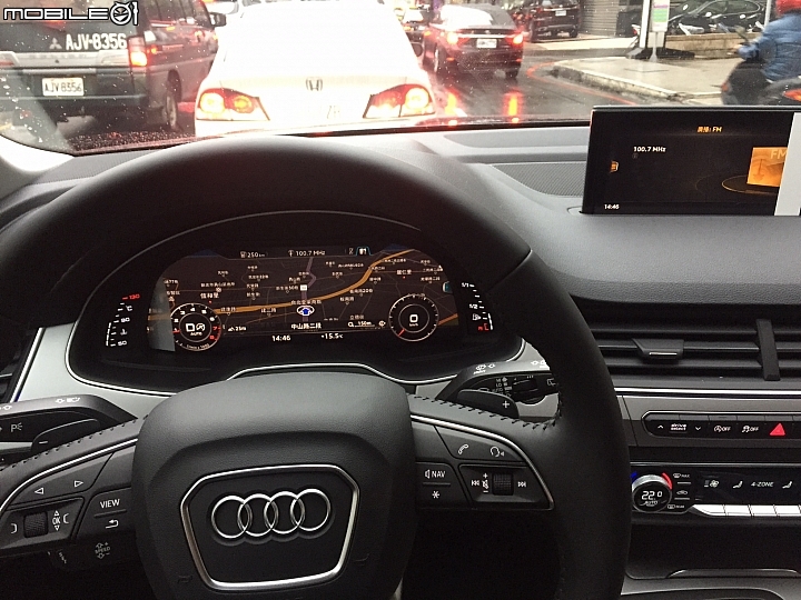 Audi Q7 Luxury 七人座開箱文