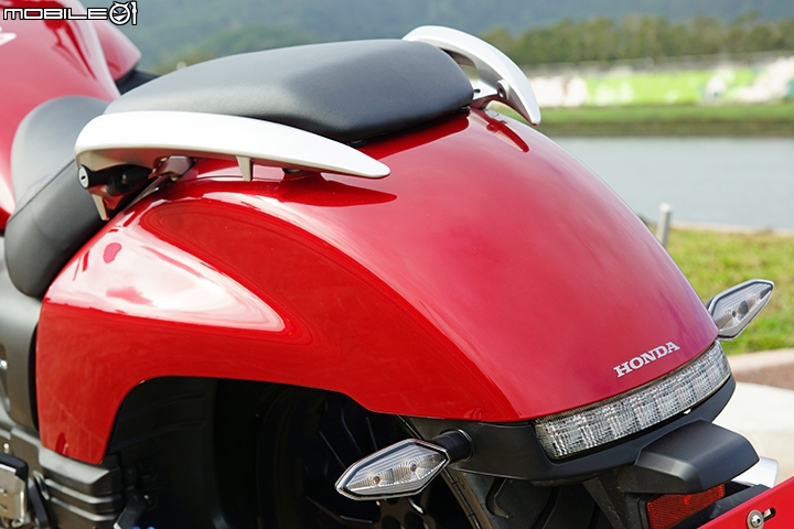 霸氣十足 HONDA GOLDWING F6C