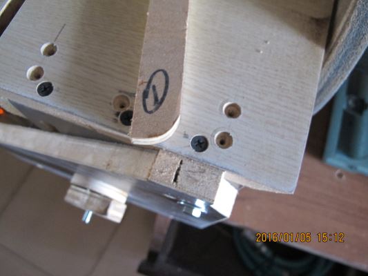 個人簡易工程-第62篇- 砂輪機 打磨輔具 治具 (可調整角度) -製作紀錄