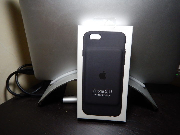 iPhone 6s Smart Battery Case 炭灰色 簡易開箱