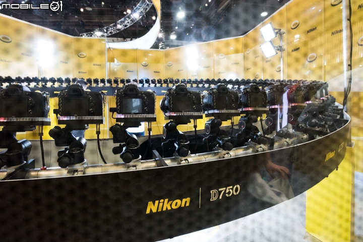 [CES 2016] Nikon, Canon, Sony 展場相機新品速報