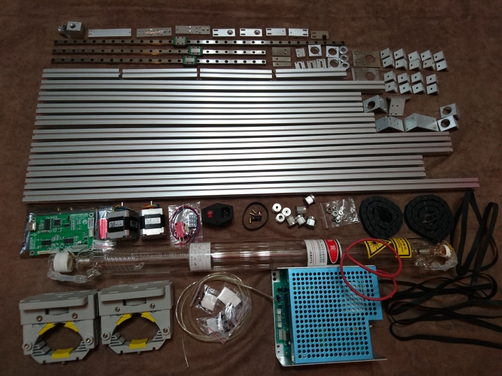 第四代之窮人家的雷射DIY 40W CO2 雷射雕刻機最完美的設計