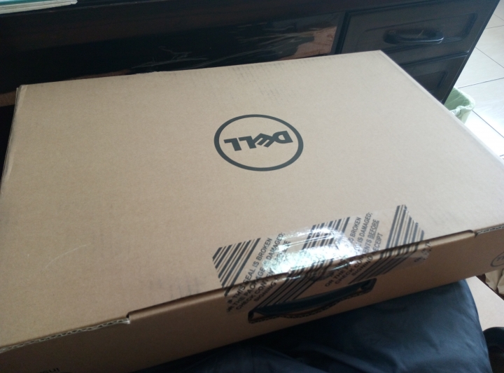 窮人努力版之xps15開箱