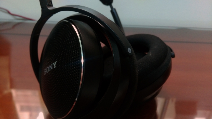 遲來的開箱分享SONY MDR-MA900