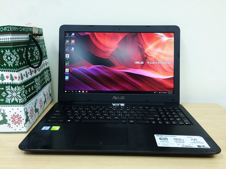 ASUS X556U i5、FHD+GT940M+TYPE C