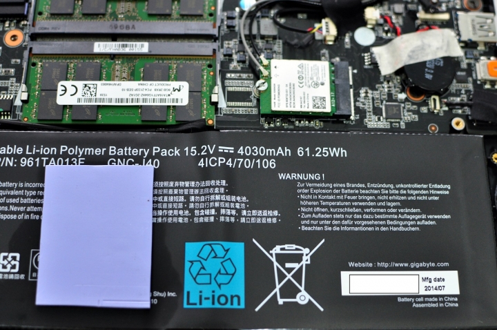 GIGABYTE P34W V5與AORUS X3 Plus V5 相互比較,不分軒輊,各有千秋