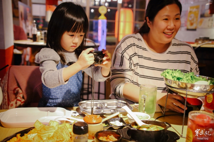 【中肯‧食記】捷運西湖站‧富士山龍 內湖店 フジヤマドラゴン|帥氣日本暖男老闆‧氣氛超HIGHの日韓系燒肉居酒屋!