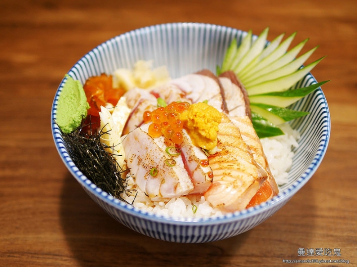 【台南食記】永康區 金田食堂 ● 極品炙燒鮭魚腹壽司 ● 心心念念的濃郁新鮮味 (201601更新) ❤❤