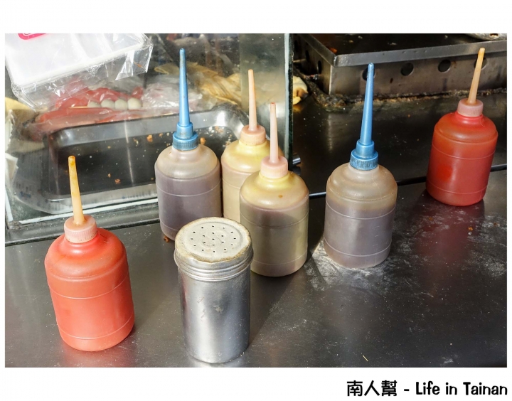 【台南關廟區-美食】山西宮前炸物~~阿婆炸黑輪