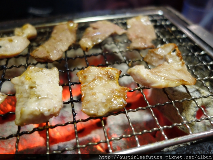 新北泰山 『鑽木取火日式燒肉(新莊泰林店)』 愛評網口碑券體驗