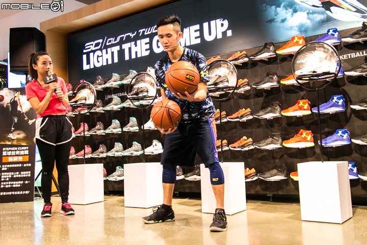 【採訪】UNDER ARMOUR 士林店開幕! Curry Two 低筒戰靴新色搶先全亞洲曝光!
